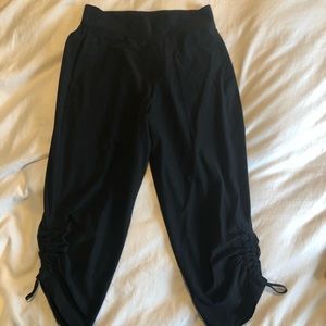 Calia running capris